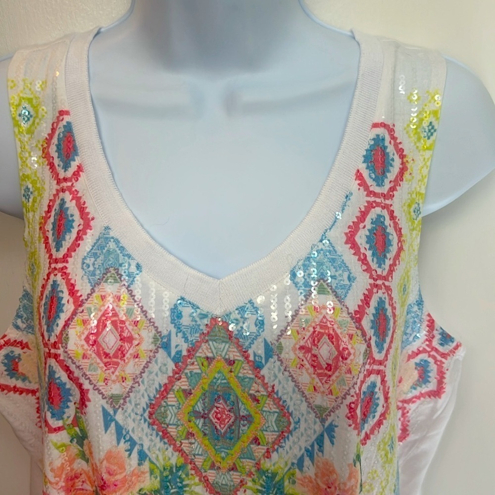 111. Almost Famous White, Pink & Blue V Neck Tank, Tribal Aztec Floral Sequins - Picture 3 of 9
